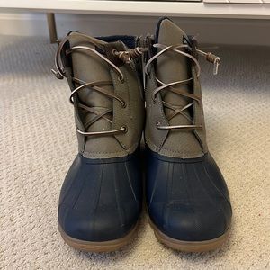 Sperry boots womens size 10